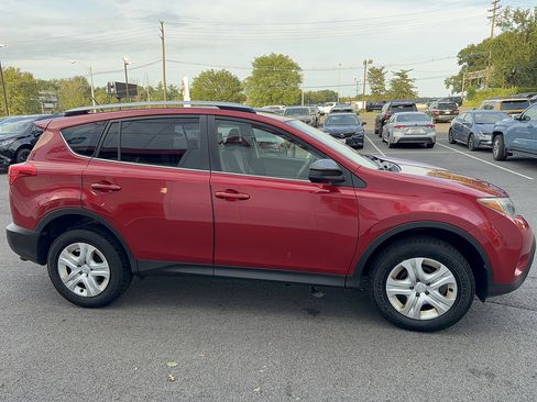 Used 2014 Toyota RAV4 LE AWD/4WD image 5