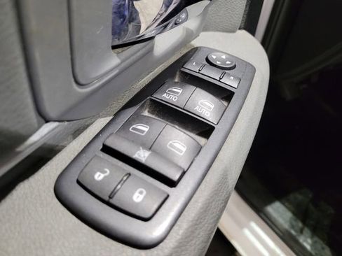 Used 2016 RAM 1500 Outdoorsman image 35