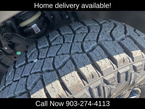 Used 2023 Chevrolet Colorado ZR2 w/ ZR2 Convenience Package III image 35