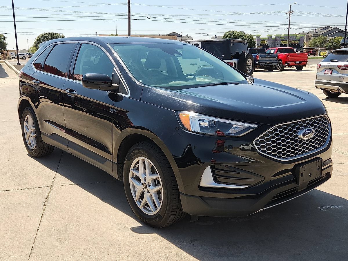 Used 2023 Ford Edge SEL AWD/4WD image 5