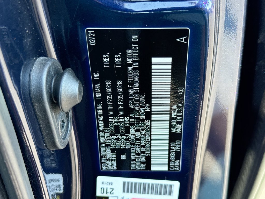 Used 2021 Toyota Sienna Limited FWD image 30