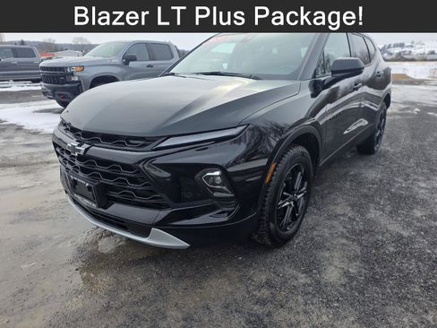 Used 2024 Chevrolet Blazer LT w/ Blazer LT Plus Package image 1