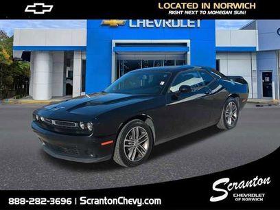 Used 2019 Dodge Challenger SXT w/ Cold Weather Group