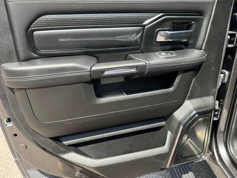 Used 2024 RAM 3500 Limited AWD/4WD image 26