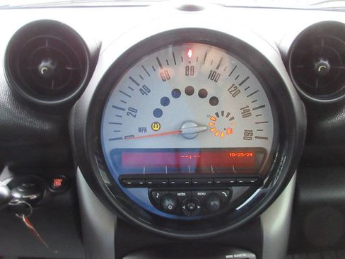 Used 2014 MINI Cooper Countryman w/ Cold Weather Package image 37