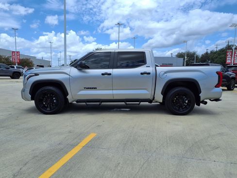 Used 2024 Toyota Tundra SR5 RWD image 7
