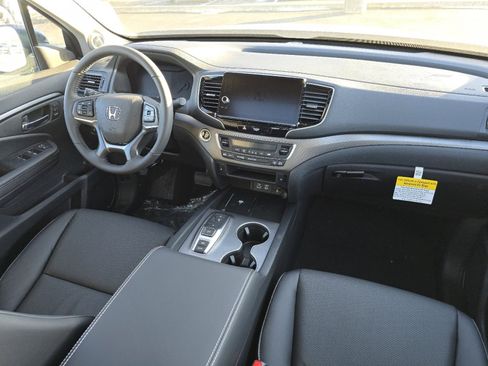 New 2026 Honda Ridgeline RTL image 24