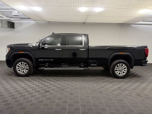Used 2023 GMC Sierra 2500 Denali w/ Denali Ultimate Package AWD/4WD image 2