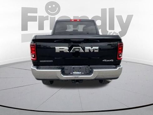 Used 2025 RAM 2500 Big Horn AWD/4WD image 4