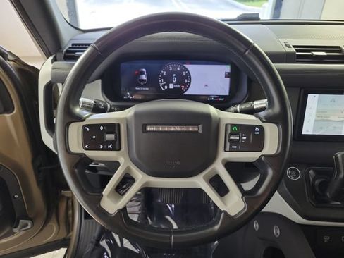 Used 2020 Land Rover Defender 110 SE AWD/4WD image 27