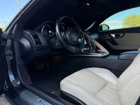 Used 2016 Jaguar F-TYPE Coupe image 39