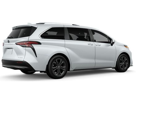 New 2026 Toyota Sienna Platinum AWD/4WD image 10