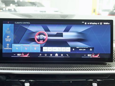 Used 2024 BMW X5 M Competition w/ Executive Package image 29