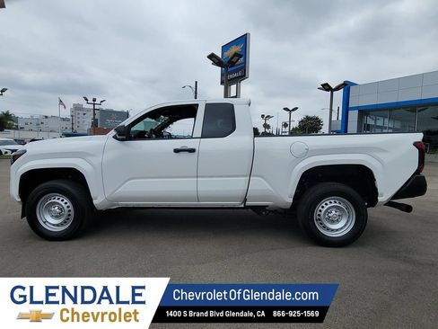 Used 2025 Toyota Tacoma SR RWD image 14
