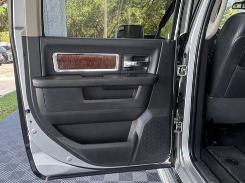 Used 2011 RAM 3500 Laramie AWD/4WD image 17