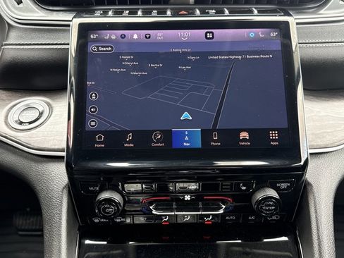 Used 2023 Jeep Grand Cherokee L Limited image 9