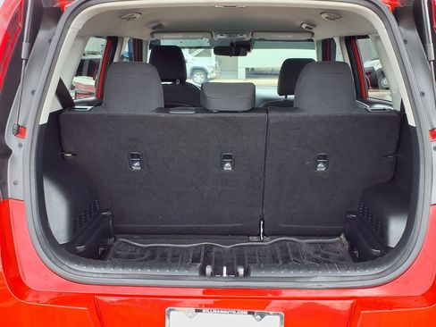 Used 2022 Kia Soul LX w/ Technology Package FWD image 22