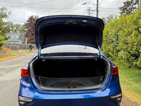 Used 2019 Kia Forte LXS FWD image 6