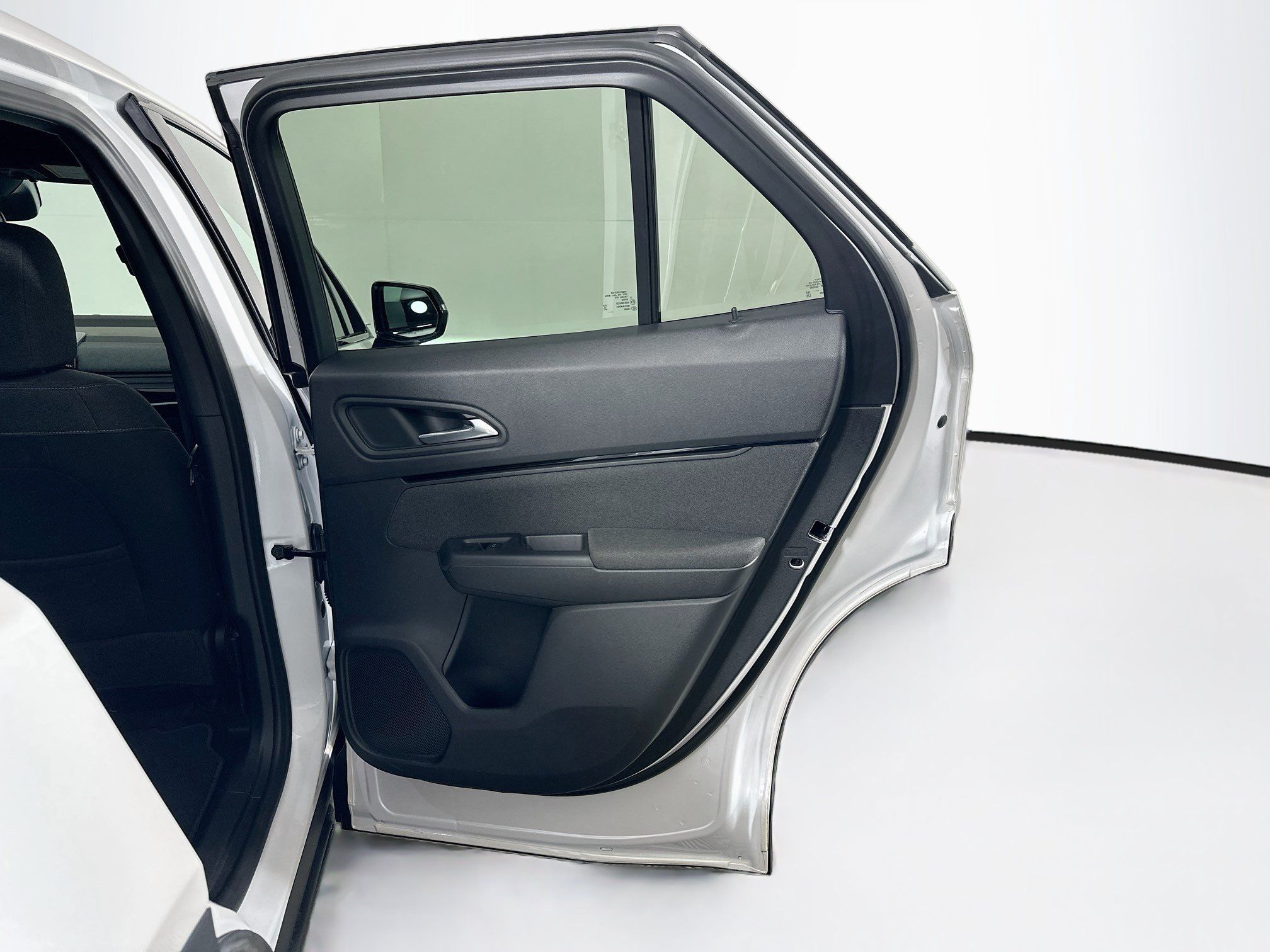 Used 2024 Honda Prologue EX image 29