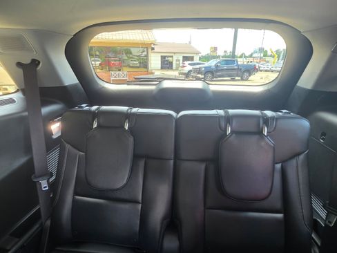 Used 2020 Ford Explorer Limited RWD image 27