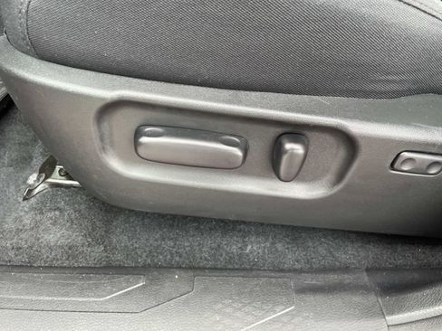 Used 2023 Toyota Tacoma TRD Off-Road image 16