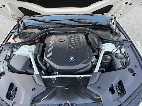 Used 2020 BMW 540i xDrive w/ M Sport Package AWD/4WD image 9