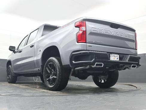 Used 2026 Chevrolet Silverado 1500 LT Trail Boss w/ LT Trail Boss Premium Package AWD/4WD image 28