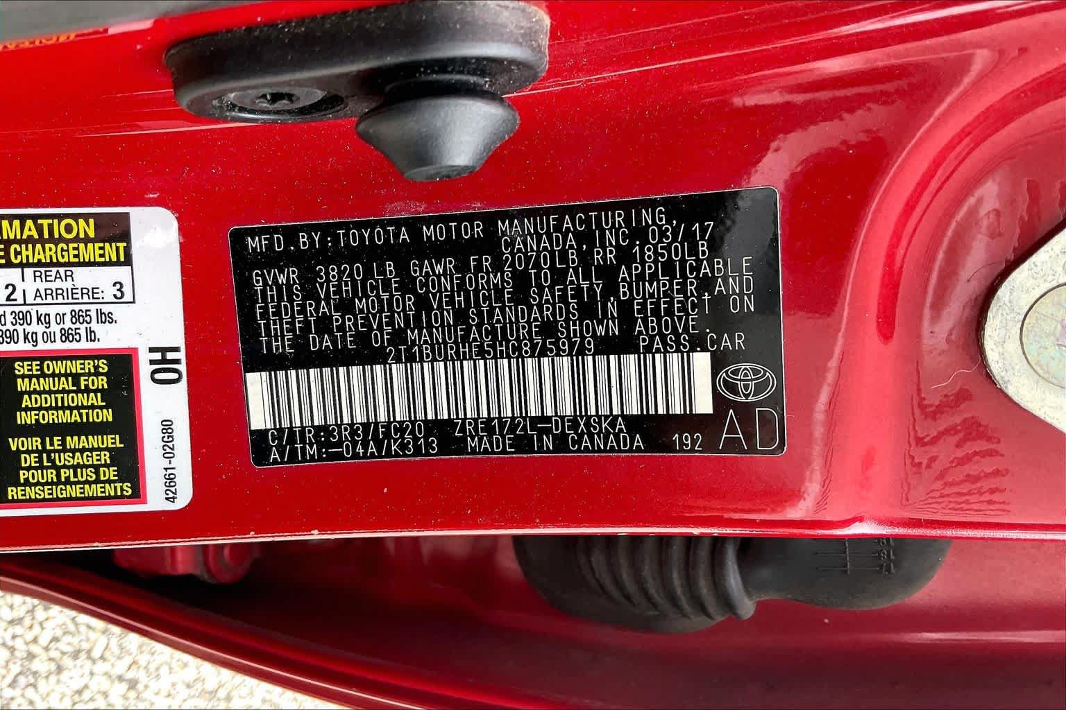 Used 2017 Toyota Corolla SE w/ Carpet Mat Package (TMS) FWD image 30