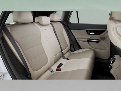 Certified 2026 Mercedes-Benz GLC 300 image 43