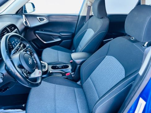 Used 2020 Kia Soul GT-Line w/ GT 2.0L Power Sunroof Package FWD image 19