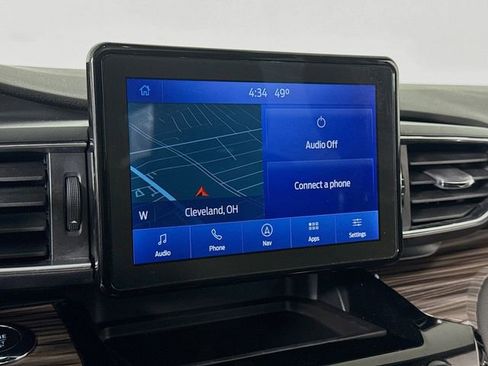 Certified 2022 Ford Explorer Limited w/ Equipment Group 301A image 15