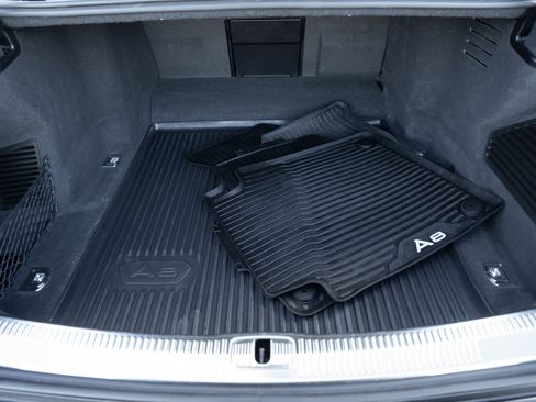 Certified 2022 Audi A8 L 3.0T w/ Executive Package image 32