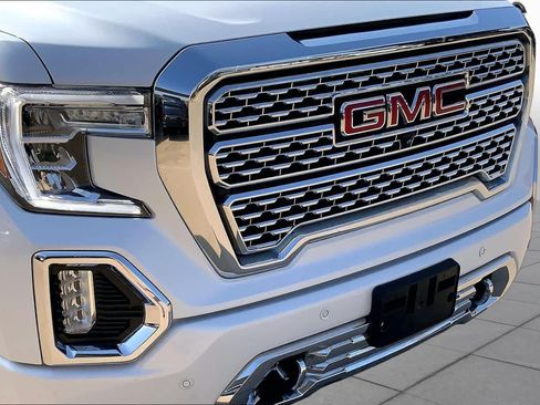 Used 2021 GMC Sierra 1500 Denali w/ Technology Package AWD/4WD image 29
