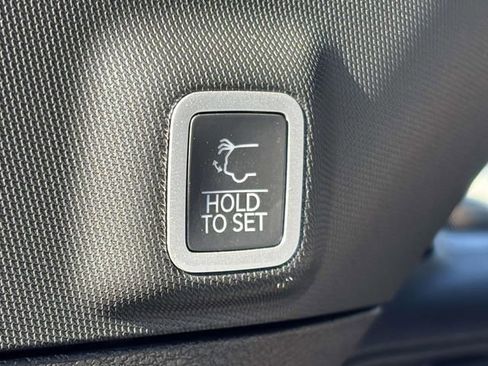 New 2026 Jeep Grand Cherokee Limited AWD/4WD image 37