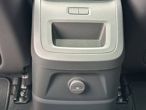 New 2025 Volvo XC60 T8 Plus w/ Protection Package Premier image 13