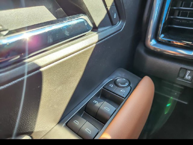 New 2026 GMC Canyon AT4 w/ Nightfall Essentials Package AWD/4WD image 18