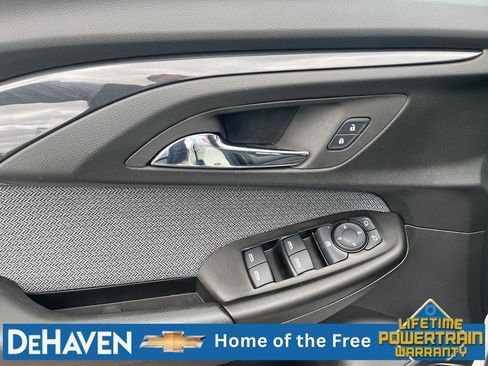 Used 2023 Chevrolet TrailBlazer LS AWD/4WD image 22