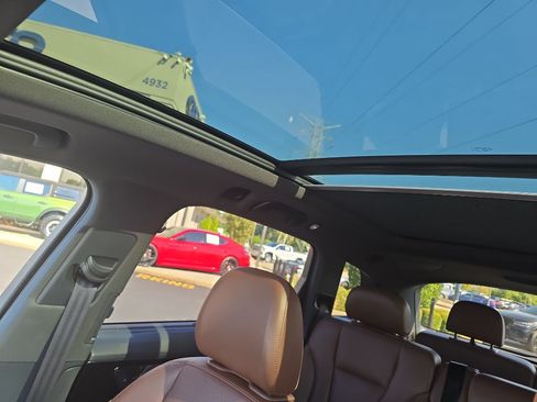 Used 2018 Audi Q7 3.0T Premium Plus w/ Premium Plus Package AWD/4WD image 5