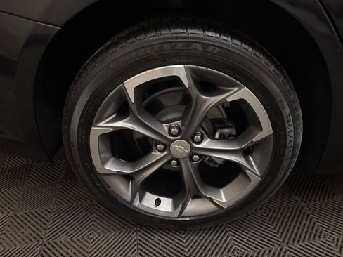 Used 2023 Chevrolet Malibu LT FWD image 18