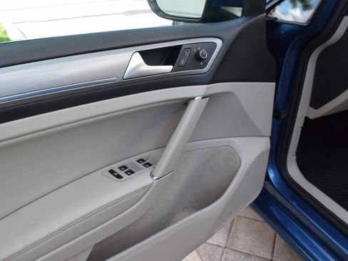 Used 2015 Volkswagen Golf TDI SE w/ Lighting Package FWD image 72