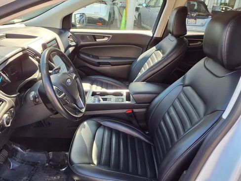 Used 2024 Ford Edge SEL image 15