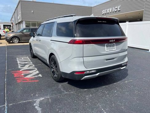 Used 2024 Kia Carnival SX Prestige FWD image 5