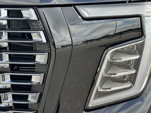 Used 2026 GMC Yukon Denali Ultimate w/ LPO, Floor Liner Package image 6