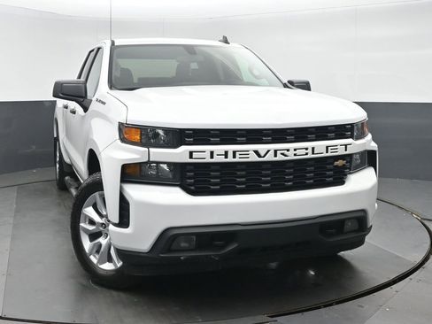 Used 2021 Chevrolet Silverado 1500 Custom AWD/4WD image 8