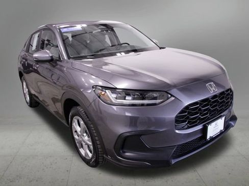 Certified 2023 Honda HR-V LX image 9