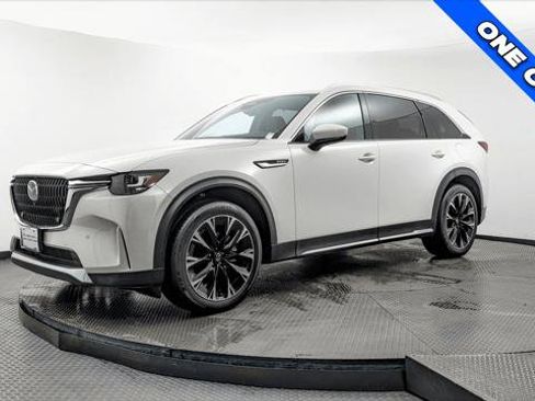 Used 2024 MAZDA CX-90 Plug-In Hybrid w/ Premium Plus AWD/4WD image 2