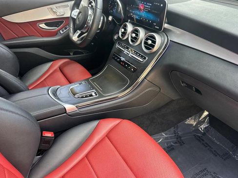 Used 2021 Mercedes-Benz GLC 300 4MATIC Coupe image 32