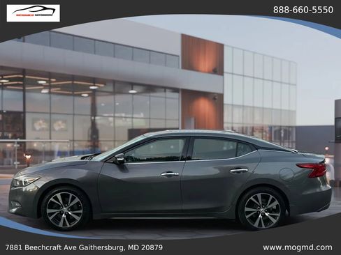 Used 2017 Nissan Maxima 3.5 SV FWD image 9