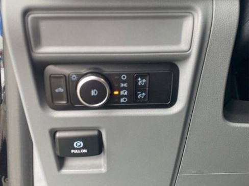 Used 2023 Ford F150 XLT image 16