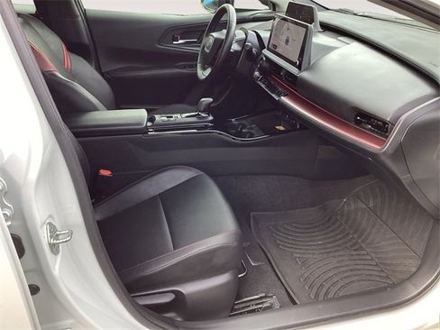 Certified 2024 Toyota Prius Prime image 15